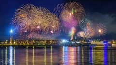 QUẢNG NINH : BẮN PHÁO HOA MỖI TUẦN BÊN VỊNH HẠ LONG – TỪ 4/7 ĐẾN 1/1/2026