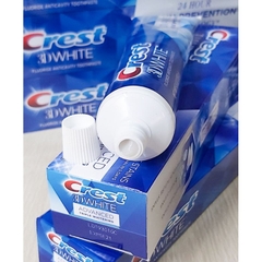 KEM ĐÁNH RĂNG CREST 3D WHITE ADVANCED TRIPLE WHITENING - 158G