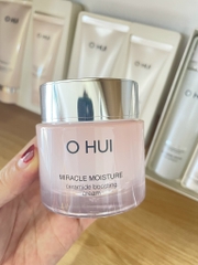 Set Kem Dưỡng Ẩm Ohui Miracle Moisture Ceramide Boosting Cream 60ml + 60ml