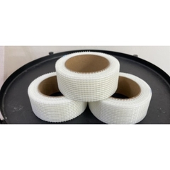 Lưới Thủy Tinh Phủ Chống Thấm – Khổ 5cm, 10cm | Gia Cố Mái, Sàn, Khe Nứt Hiệu Quả Cao