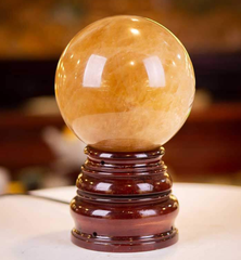 Quả Cầu Phong Thủy Màu Vàng – Biểu Tượng Của Tài Lộc, Thịnh Vượng Và Thành Công_KBPT15