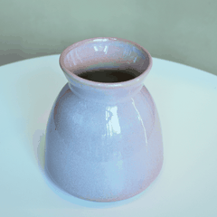 Rivius Lucerra – Bình Gốm Men Hồng Dạng Chuông Loe Nhẹ