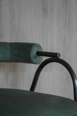 Rivius Verde – Ghế Vải Với Tựa Cuộn Khung Kim Loại