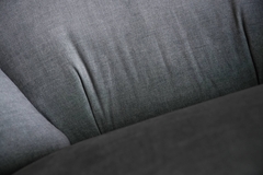 Rivius Overa – Ghế Bành Tựa Phồng Bọc Vải Cỡ Lớn