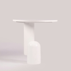 Rivius Alblune – Bàn Gỗ Trắng Phong Cách Nghệ Thuật