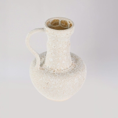 Rivius Vulkara – Bình Gốm Sần Dáng Vò Có Tay Cầm Cổ Điển