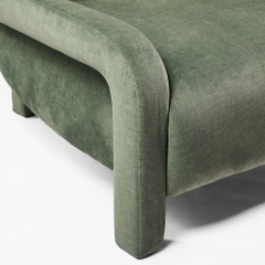 Rivius Pavona – Ghế Bành Điêu Khắc Bọc Vải Màu Xanh Rêu