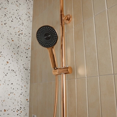 Rivius Aquadoré – Bộ Vòi Sen Sắc Hồng Vàng Trang Nhã