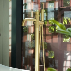 Rivius Dorvia – Vòi Bồn Tắm Sắc Vàng Sang Trọng