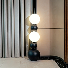 Rivius Orbivra – Đèn Sàn Nghệ Thuật Khối Cầu Tương Phản Trắng Đen