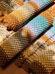 Rivius Prisma – Ghế Macrame Gỗ Gấp Đan Thủ Công Sắc Cầu Vồng