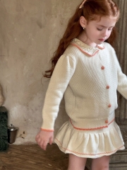 SN Áo Váy Len Kem Viền Cam Chengle