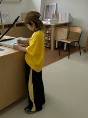 Quần Dài Dù Đen Sọc Hông Vàng LY