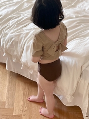 SET BƠI BE NÂU HỞ LƯNG