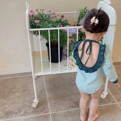 Jump bơi xanh lá cổ bèo