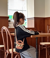 ÁO DÀI ĐEN SỌC TAY ZD