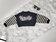 Áo Len Đen Mix Tay Pukids