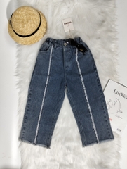 QD Jean Xanh Đấm Bé Gái