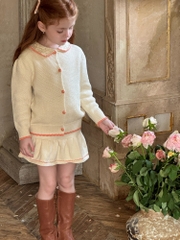 SN Áo Váy Len Kem Viền Cam Chengle