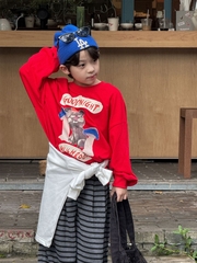 SD Áo Đỏ Gấu Quần Sọc Đen PL