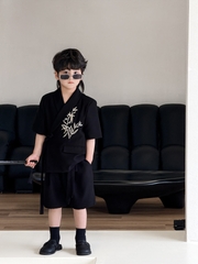 SN Vest  Đen Lá Trúc Kèm Quạt YH