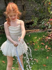 Jump Bơi Trắng Xòe Chengle