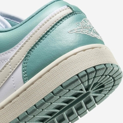Giày Nike Chính Hãng - Air Jordan 1 Low - Xanh | JapanSport DC0774-138