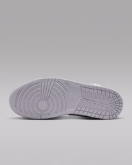 Giày Nike Chính Hãng - Air Jordan 1 Mid SE - trắng/xám | JapanSport    IO2050 100