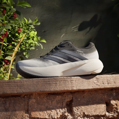 Giày Adidas Nam Chính Hãng - SUPERNOVA RISE 3 RUNNING SHOES - Màu Đen/Trắng | JapanSport KK1202