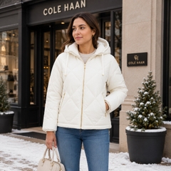 Áo Khoác Cole Haan Nữ Chính Hãng - Women's Essential Diamond Quilted Jacket - Màu Trắng | JapanSport 352MD475-IVY