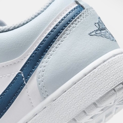 Giày Nike Chính Hãng - Air Jordan 1 Low (GS) - Màu Trắng/Xanh | JapanSport 553560-104
