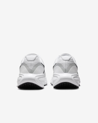 Giày Nike Nữ Chính Hãng - Revolution 8 Wide - Màu Trắng | JapanSport HQ1995-102