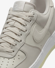 Giày Nike Nam Chính Hãng - Nike Air Force 1 '07 LV8 - Trắng | JapanSport FN5832-001