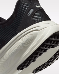 Giày Nike Chính Hãng - Vomero 18 Running - Màu Đen | JapanSport IF0514-002