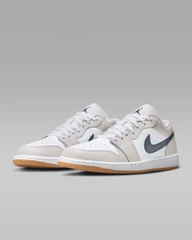 Giày Nike Chính Hãng - Air Jordan 1 Low - Màu Trắng Xám | JapanSport 553558-146
