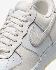 Giày Nike Nam Nữ Chính Hãng - Nike Air Force 1 '07 LV8 - Trắng | JapanSport FN5832-100
