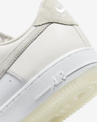 Giày Nike Nam Nữ Chính Hãng - Nike Air Force 1 '07 LV8 - Trắng | JapanSport FN5832-100