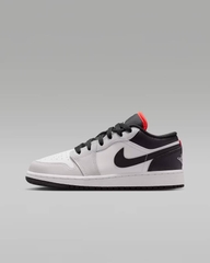 Giày Nike Chính Hãng - Air Jordan 1 Low (GS) - Màu Trắng | JapanSport 553560-045