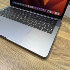 【Đã qua sử dụng】Apple MacBook Pro 2017 - Core i5-7360U | 8GB | 256GB Touch Bar - Màu bạc |  JapanSport