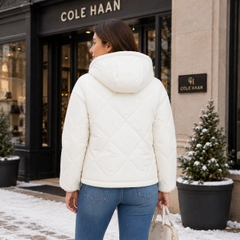 Áo Khoác Cole Haan Nữ Chính Hãng - Women's Essential Diamond Quilted Jacket - Màu Trắng | JapanSport 352MD475-IVY