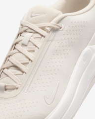 Giày Nike Nữ Chính Hãng - Air Zoom Upturn SC - Màu Trắng | JapanSport IB2764-101
