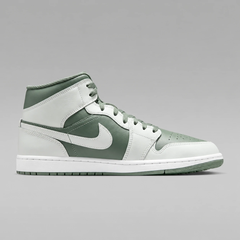 Giày Nike Nam Chính Hãng - Air Jordan 1 Mid - Màu Trắng Xanh | JapanSport DQ8426 107