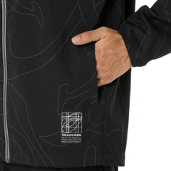 Áo Khoác Asics Chính Hãng - Cool Graphic Summer Woven  - Màu Đen | JapanSport 2031E988-001