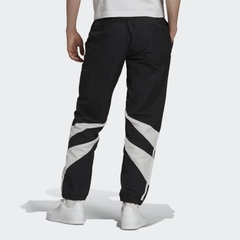 Quần Adidas Nam Chính Hãng - SPRT SHARK WOVEN TRACK PANTS - Đen | JapanSport H06758