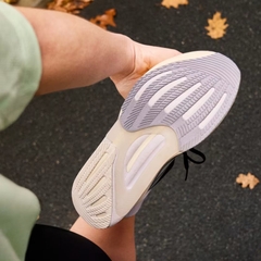 Giày Adidas Nữ Chính Hãng - Supernova Solution - Màu Trắng/Đen | JapanSport IF3007