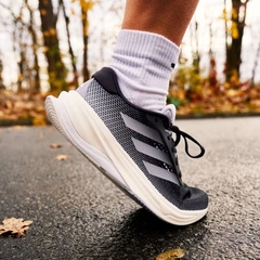 Giày Adidas Nữ Chính Hãng - Supernova Solution - Màu Trắng/Đen | JapanSport IF3007