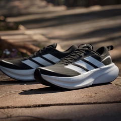 Giày Adidas Nam Nữ Chính Hãng - SUPERNOVA GLIDE W - Màu Đen Trắng  | JapanSport KJ8646
