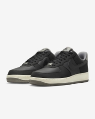 Giày Nike Nam Nữ Chính Hãng - Nike Air Force 1 '07 LV8 - Màu đen | JapanSport FZ5225-001