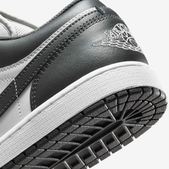 Giày Nike Chính Hãng - Air Jordan 1 Low - Màu xám | JapanSport 553558-044