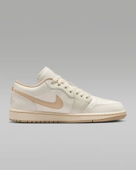 Giày Nike Nữ Chính Hãng - Air Jordan 1 Low - Màu Vàng | JapanSport DC0774-112